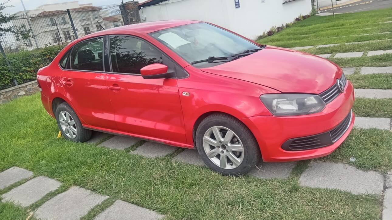 Volkswagen vento 2015